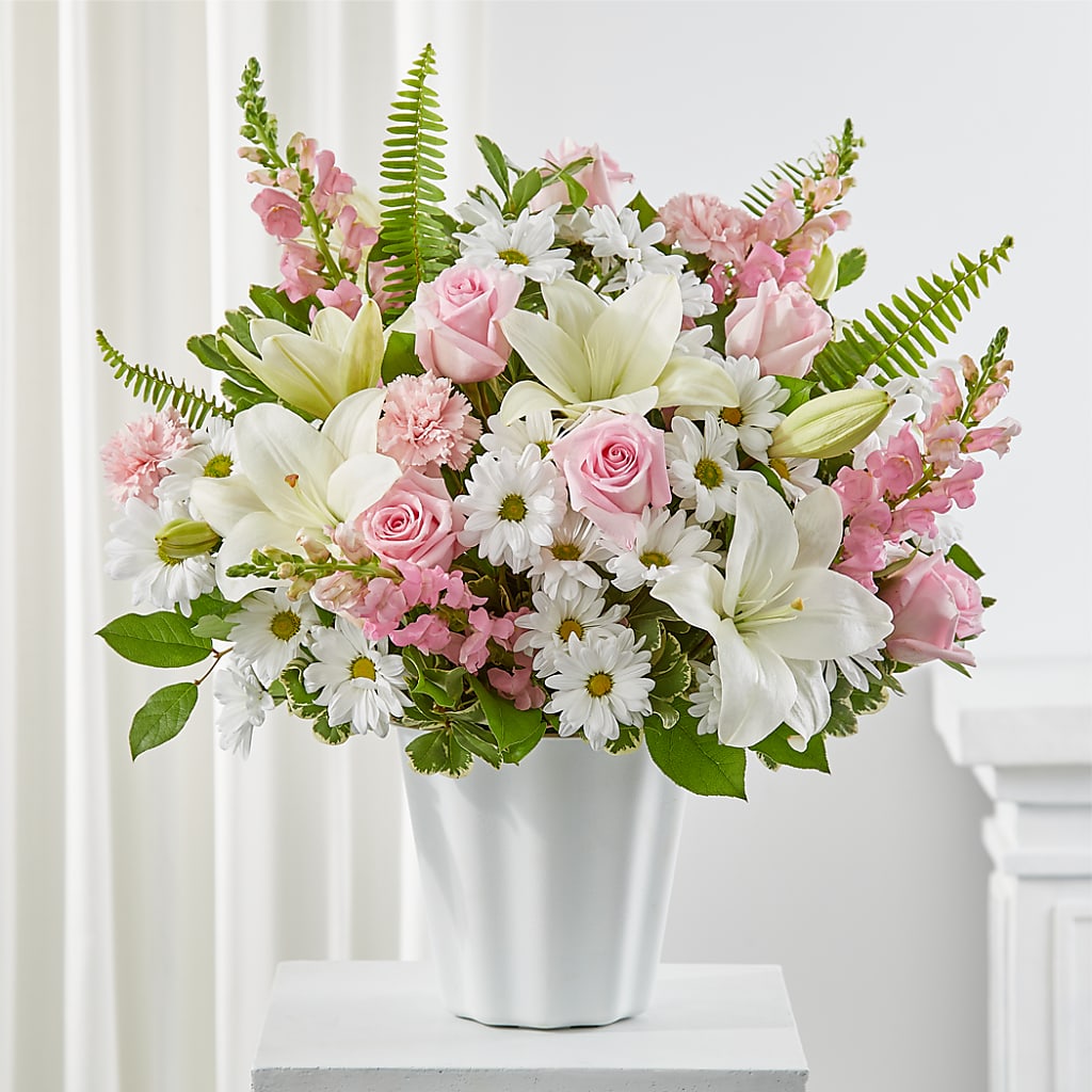 Soft Touch Tabletop Basket – Everbloom, Murfreesboro TN