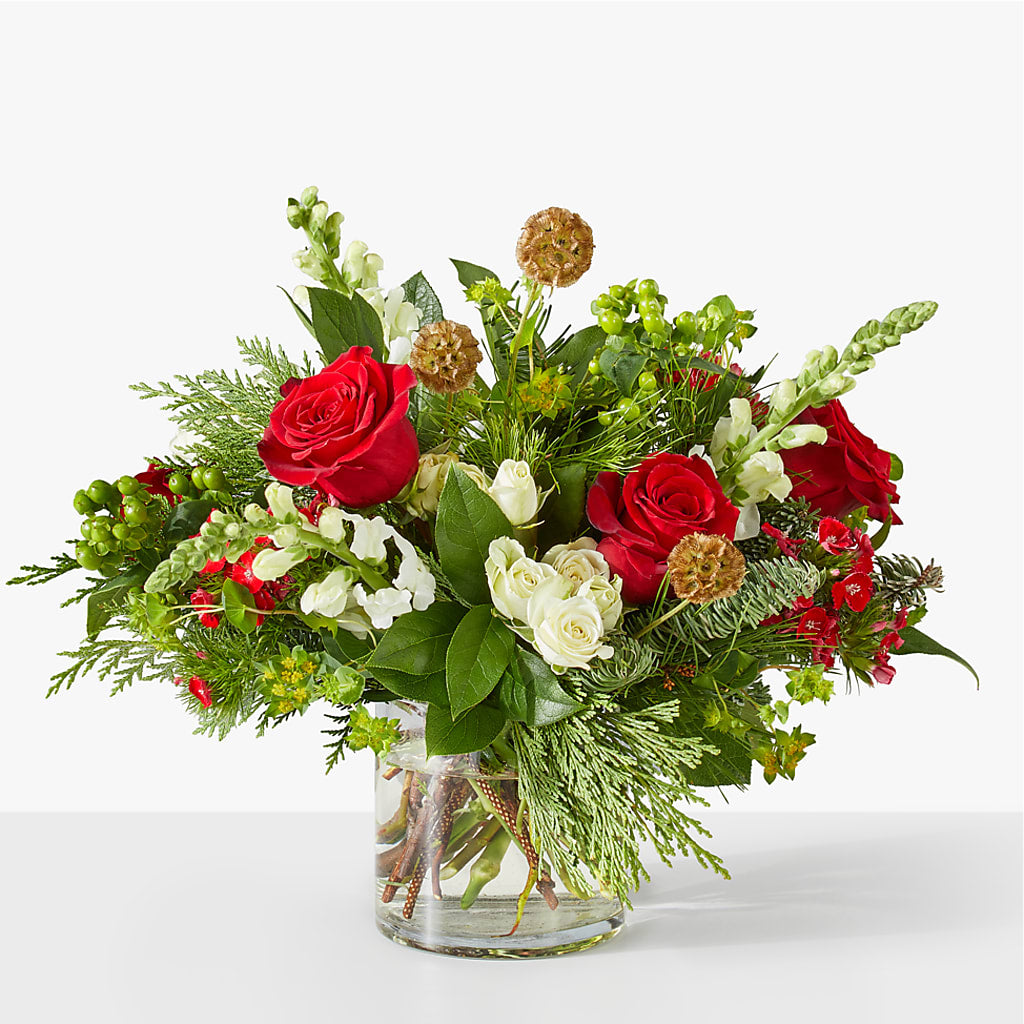 Deck the Halls Bouquet – Everbloom, Murfreesboro TN