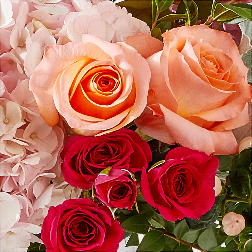 Glitz & Glam Bouquet –  Everbloom, Murfreesboro TN